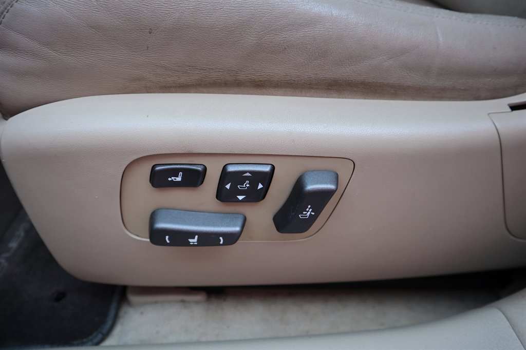 2008 Lexus LS 460 photo