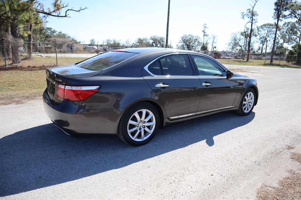 2008 Lexus LS 460 photo