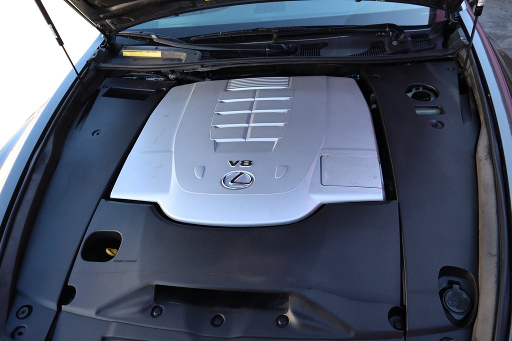 2008 Lexus LS 460 photo
