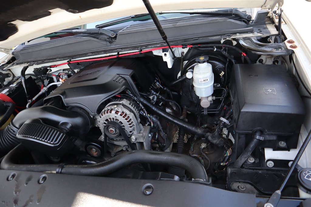 2008 Cadillac Escalade photo