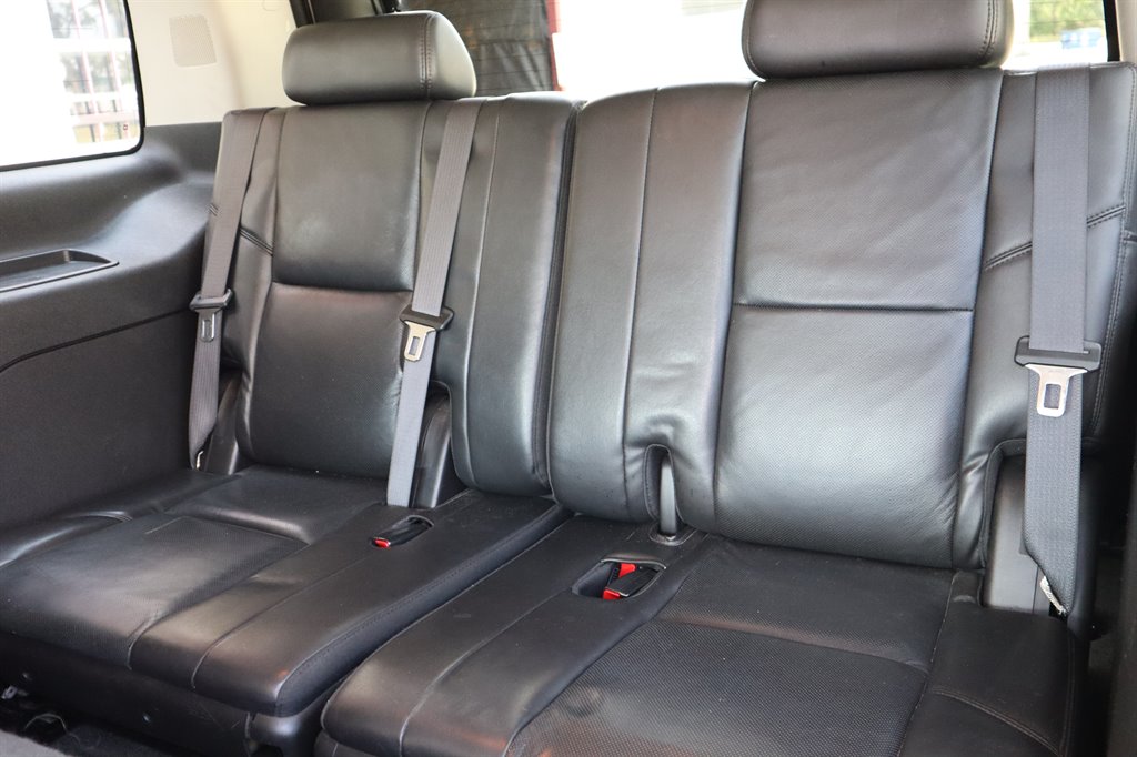 2008 Cadillac Escalade photo
