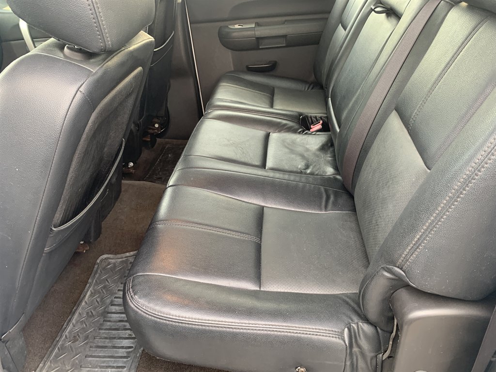 2009 Chevrolet Silverado - $6,995