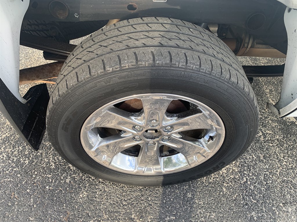2009 Chevrolet Silverado - $6,995
