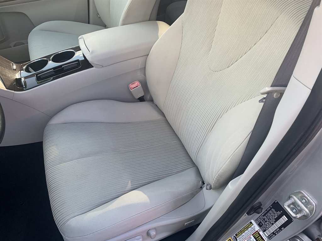 2009 Toyota Venza - $7,995