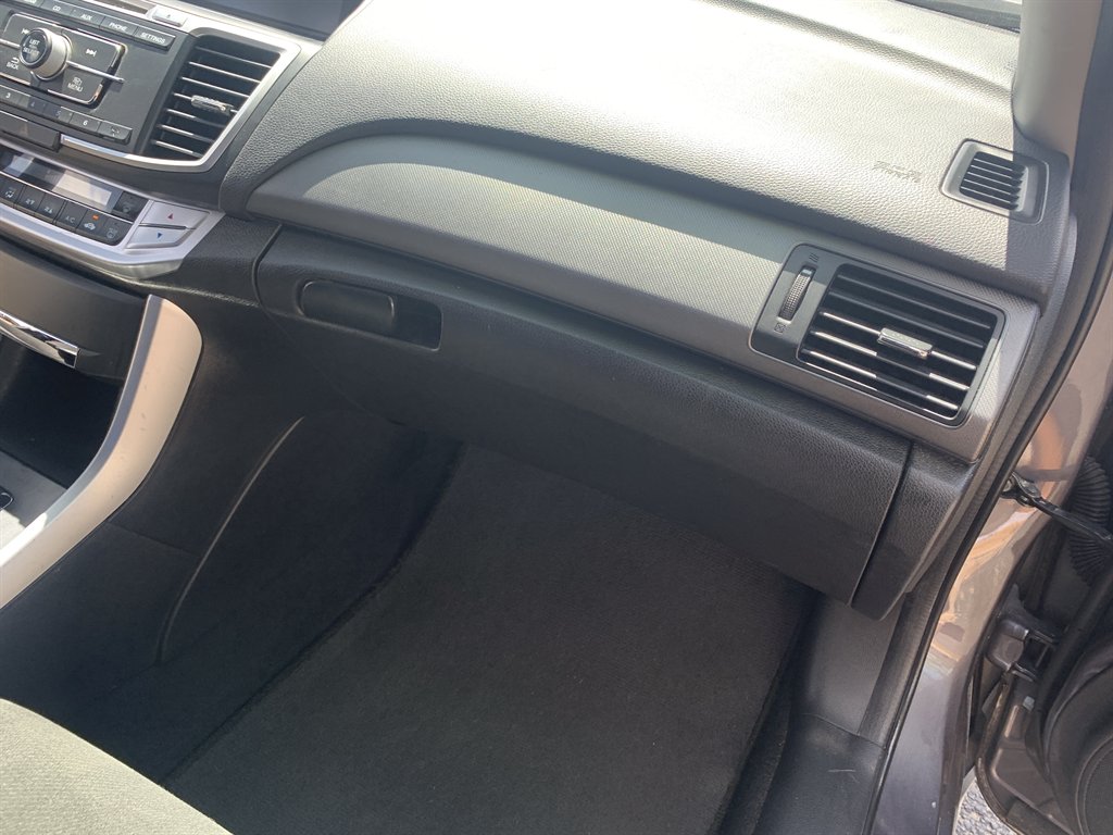 2013 Honda Accord - $5,995