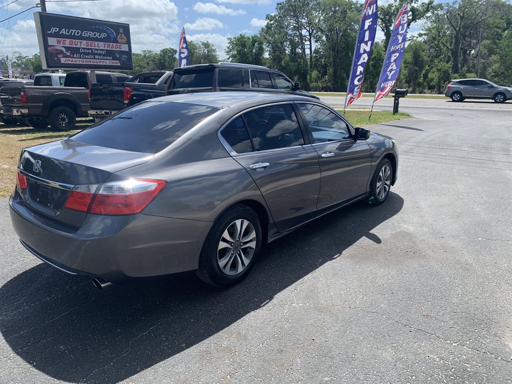 2013 Honda Accord - $5,995