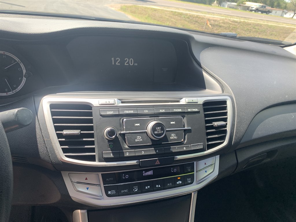 2013 Honda Accord - $5,995