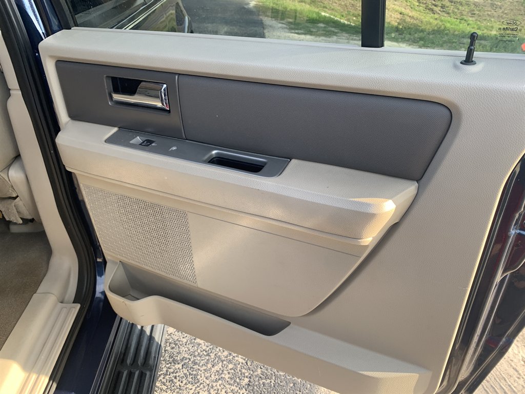 2013 Ford Expedition - $6,995