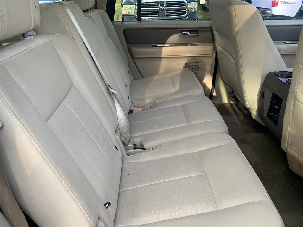 2013 Ford Expedition - $6,995