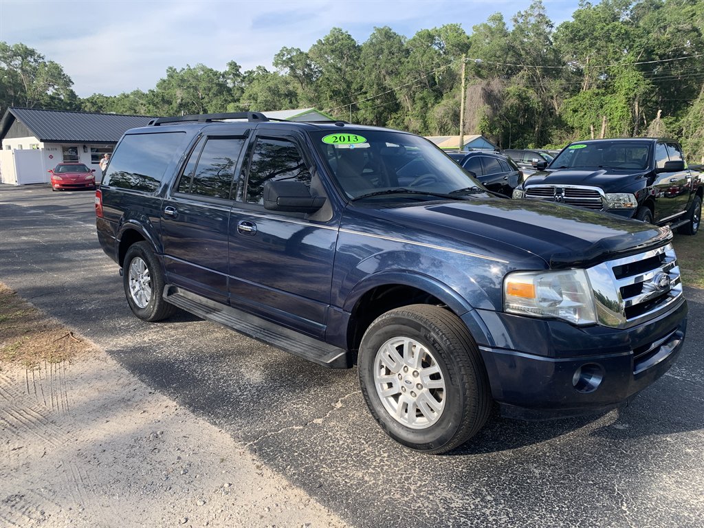 2013 Ford Expedition - $6,995