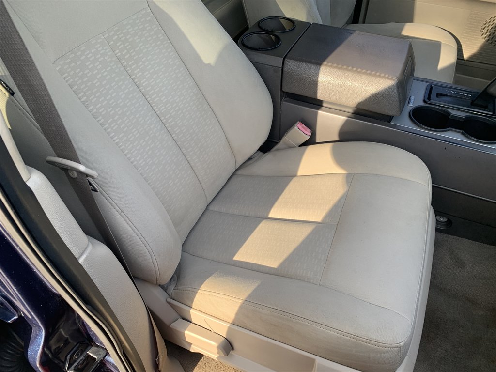2013 Ford Expedition - $6,995