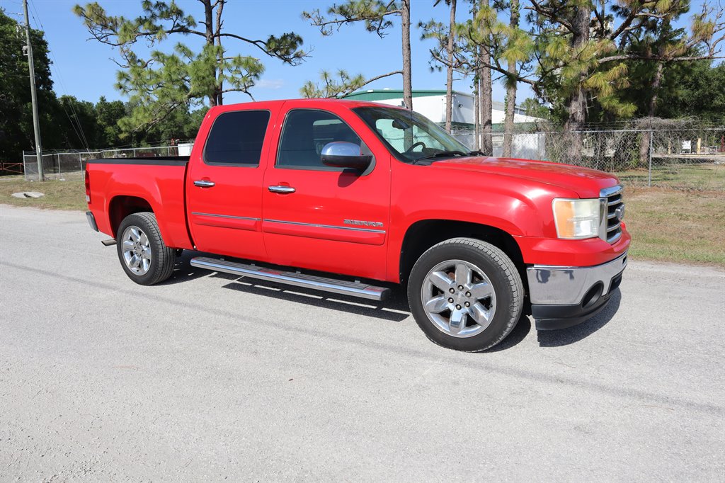2013 GMC Sierra 1500 SLE photo