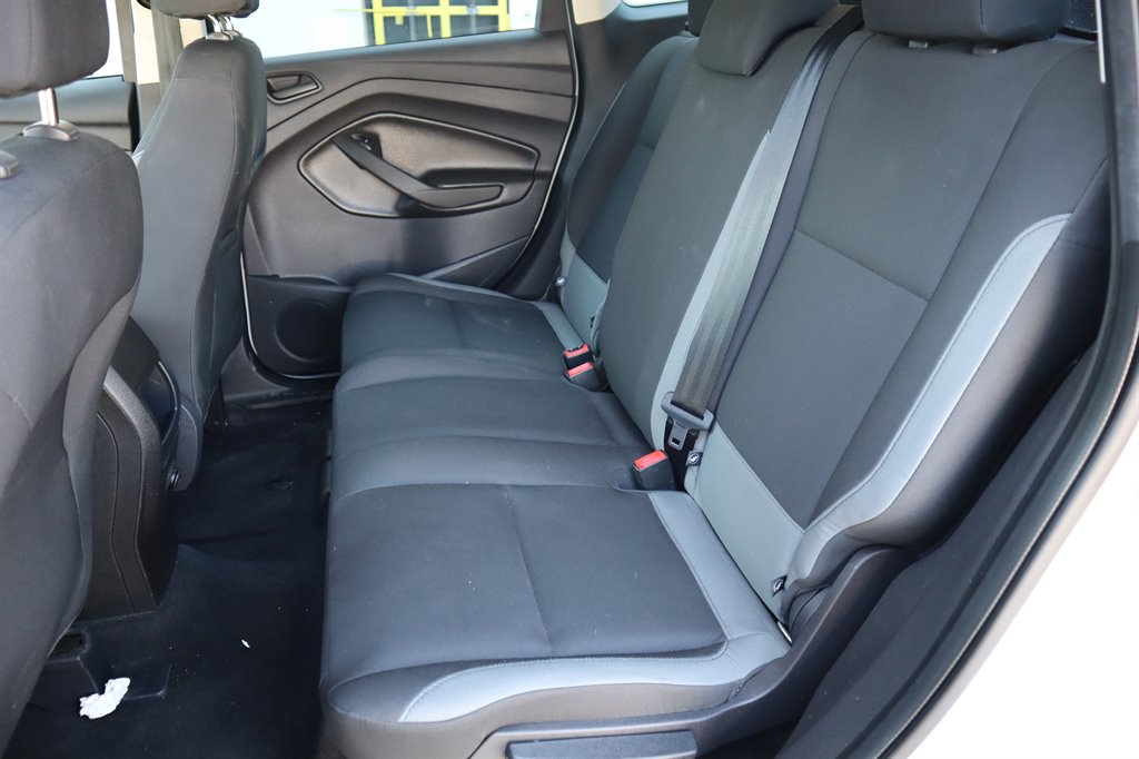 2013 Ford Escape S photo