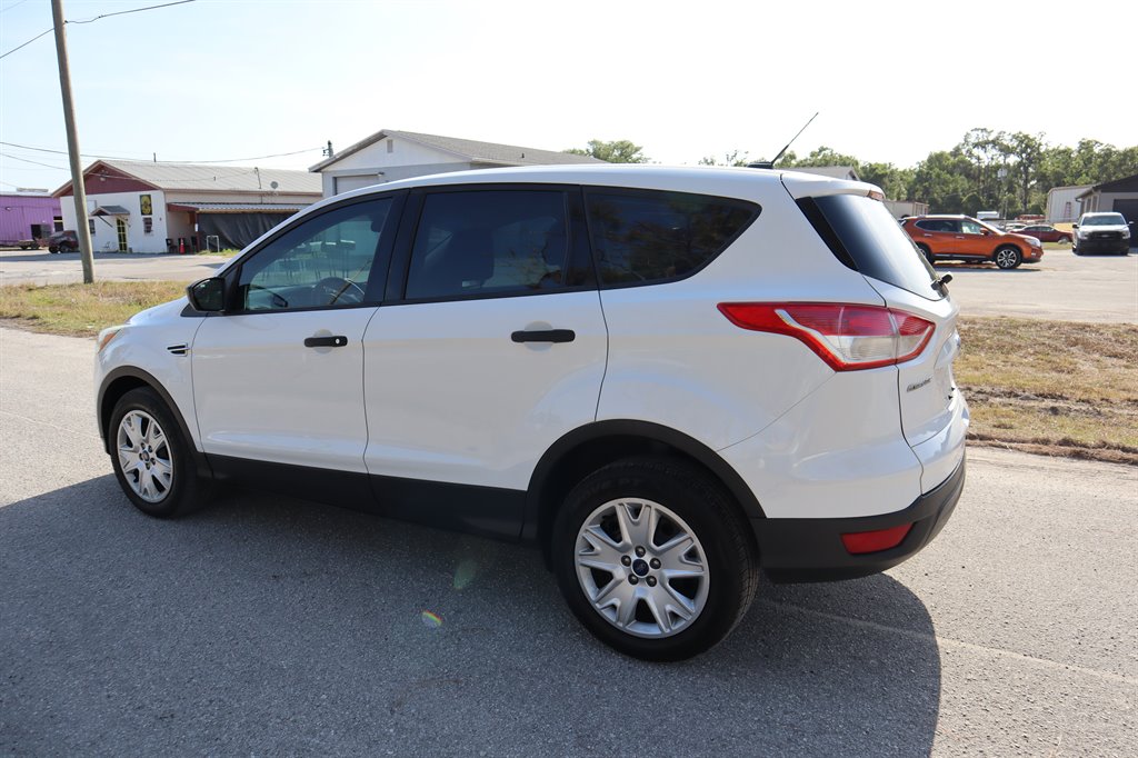 2013 Ford Escape S photo