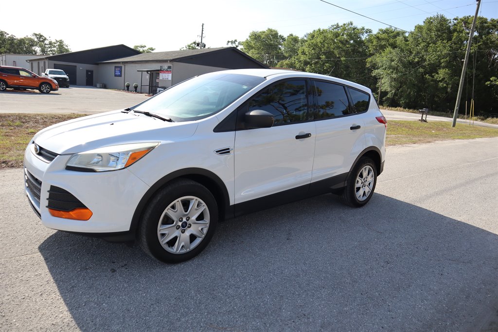 2013 Ford Escape S photo