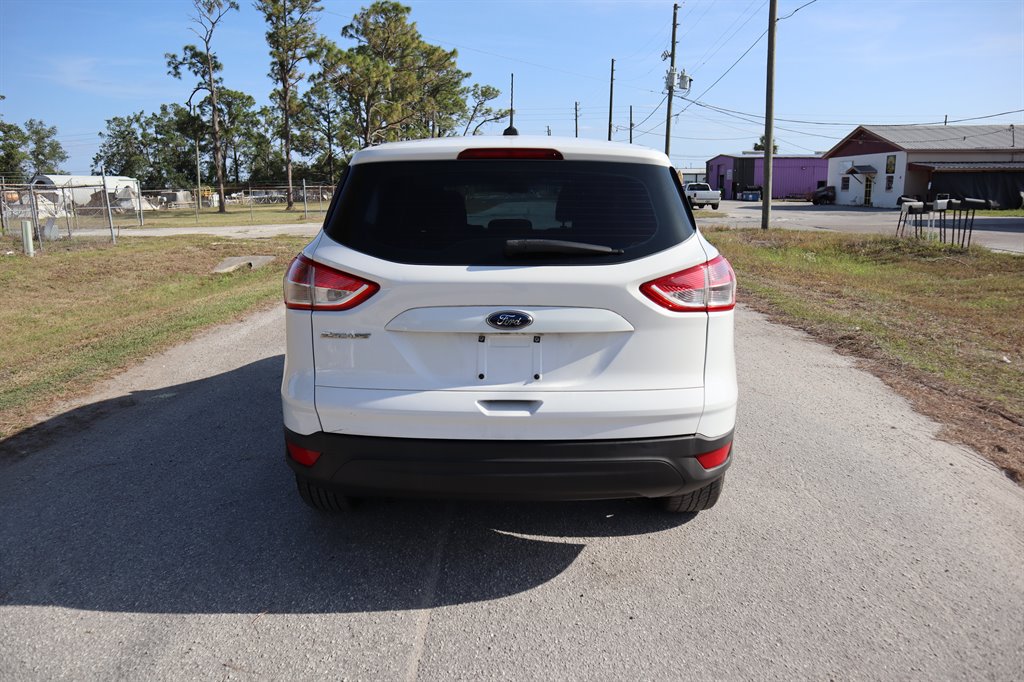 2013 Ford Escape S photo