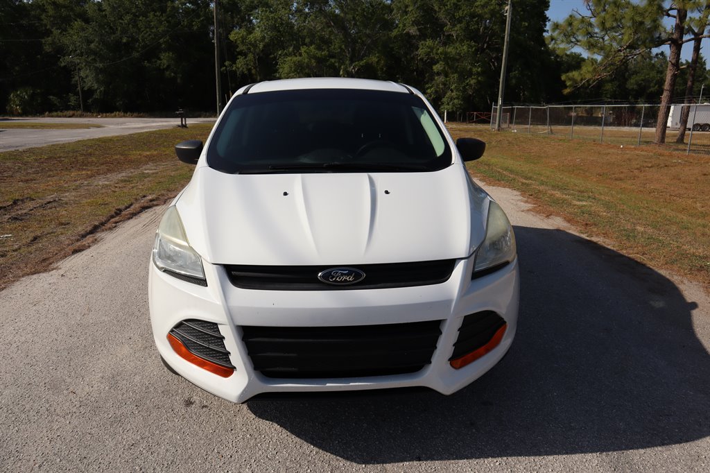 2013 Ford Escape S photo