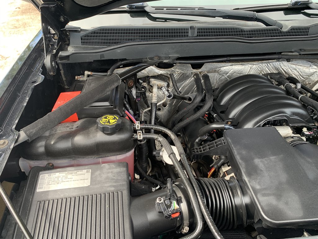 2014 Chevrolet Silverado - $9,595