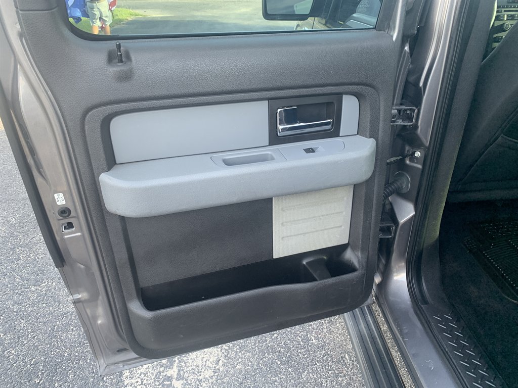 2014 Ford F-150 - $7,995
