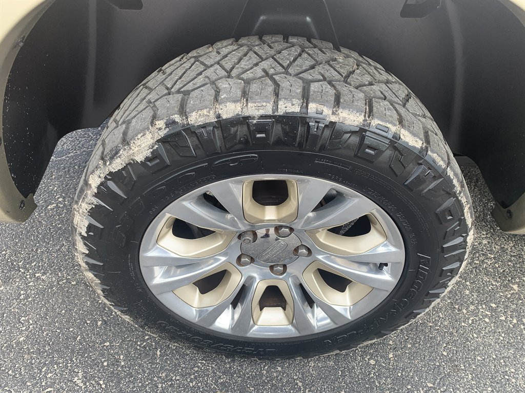 2014 Ram 1500 - $14,995