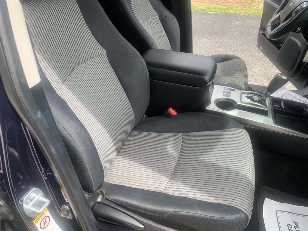2015 Toyota 4Runner - $16,595
