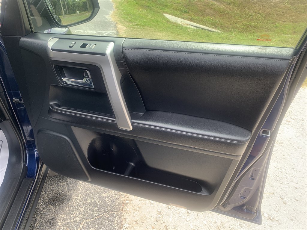 2015 Toyota 4Runner - $16,595