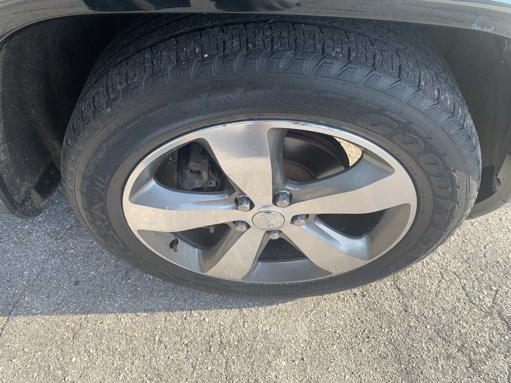 2015 Jeep Cherokee - $8,995