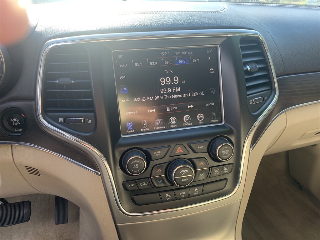 2015 Jeep Cherokee - $8,995