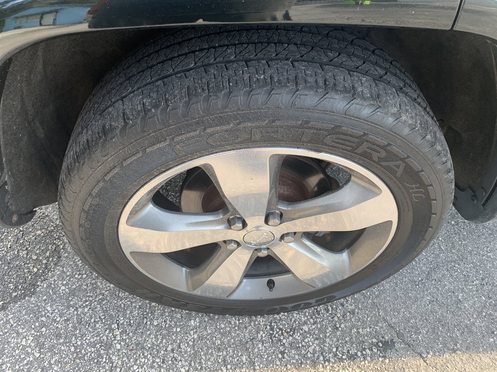 2015 Jeep Cherokee - $8,995