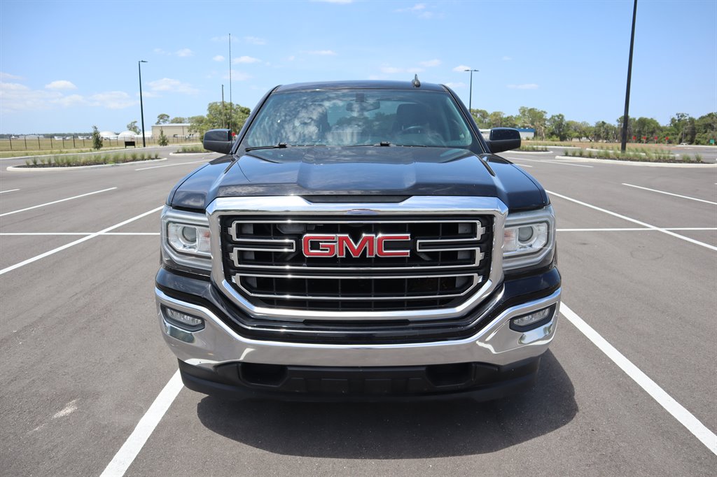 2016 GMC Sierra 1500 SLE photo