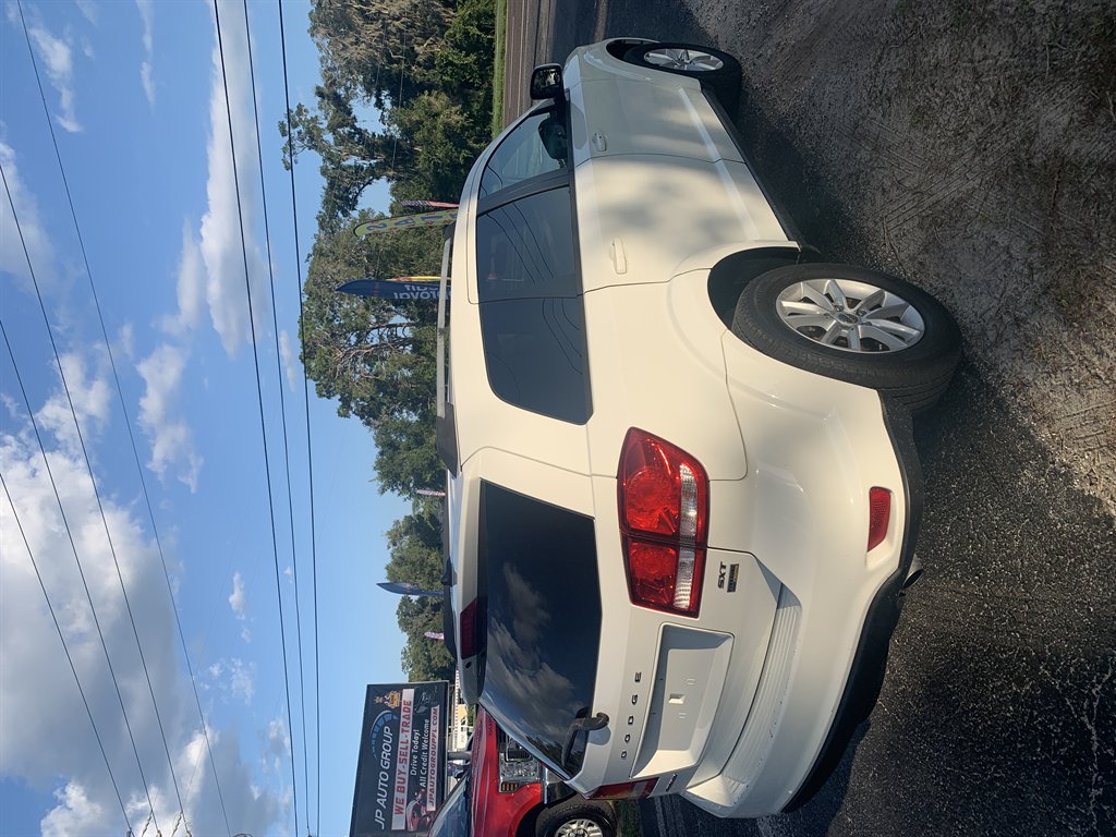 2017 Dodge Journey - $7,995