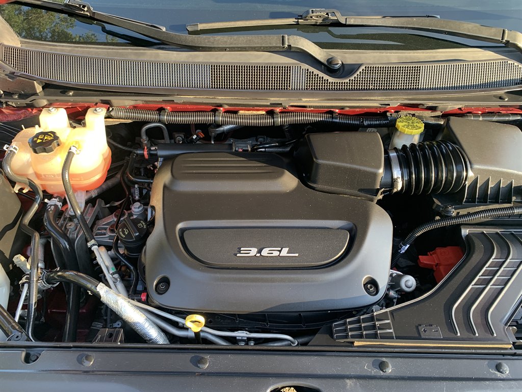 2018 Chrysler Pacifica - $10,595