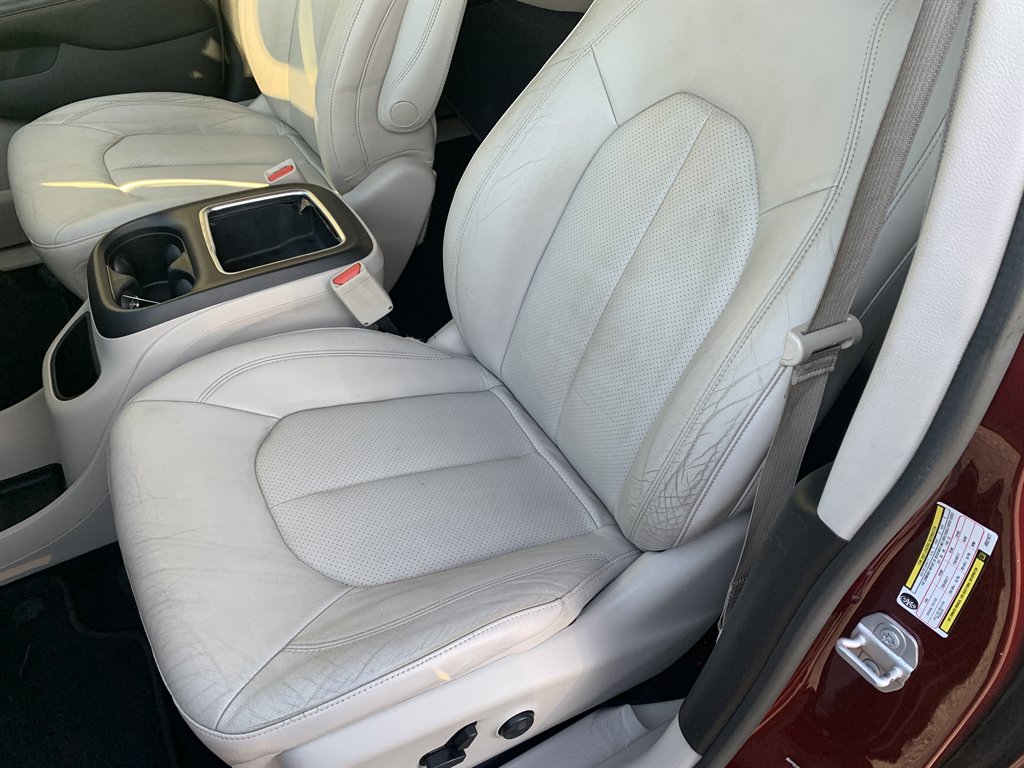 2018 Chrysler Pacifica - $10,595