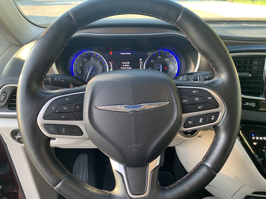 2018 Chrysler Pacifica - $10,595