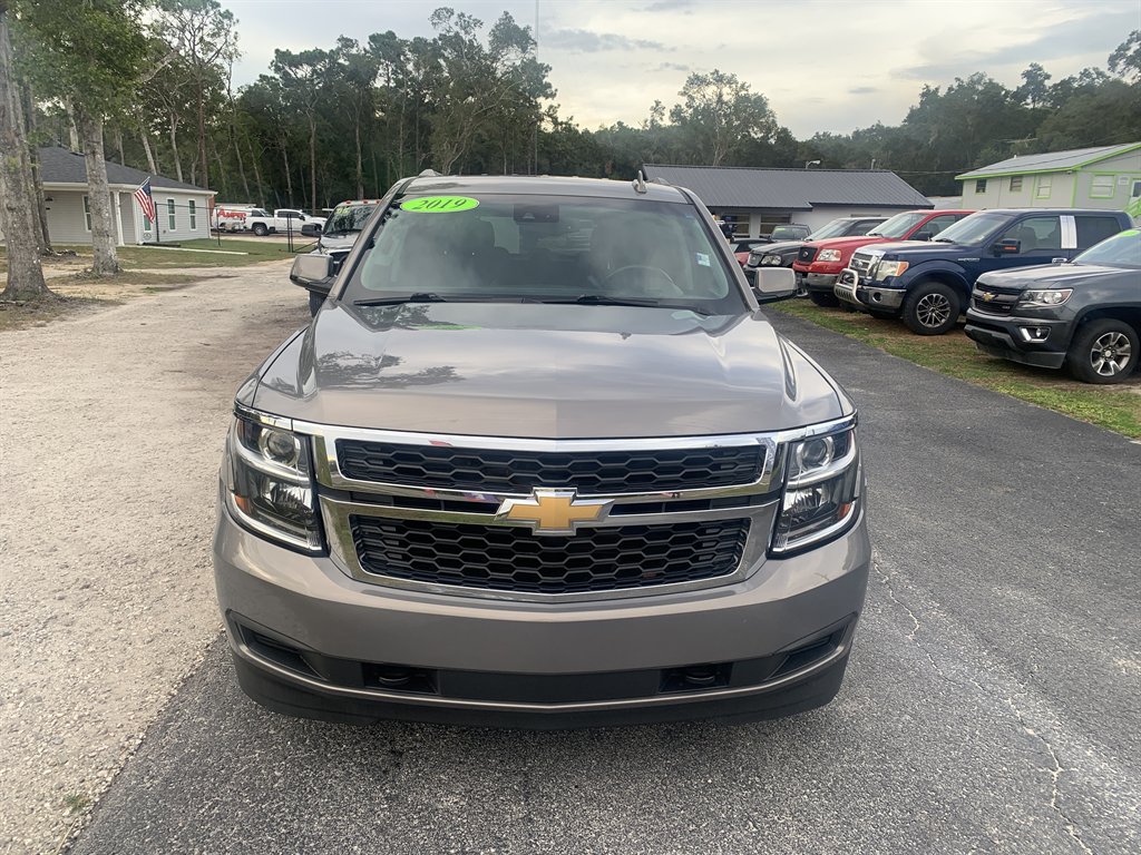 2019 Chevrolet Tahoe - $17,995