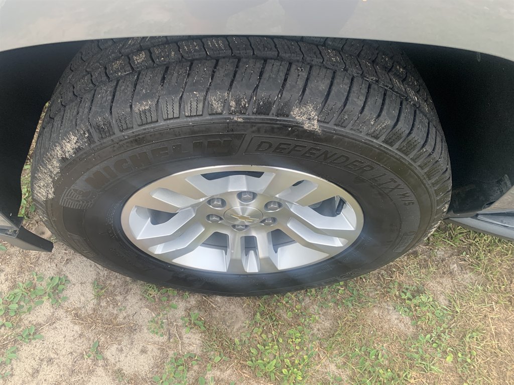 2019 Chevrolet Tahoe - $17,995