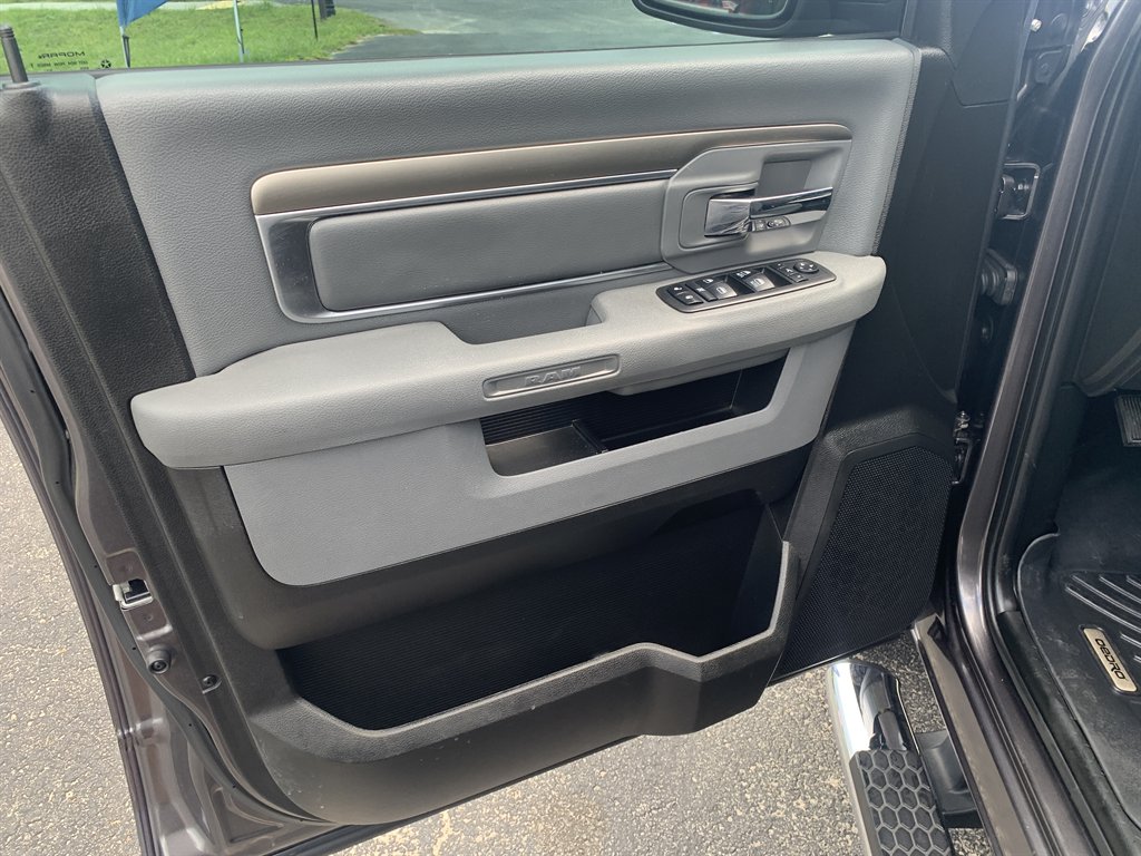 2019 Ram 1500 - $18,995