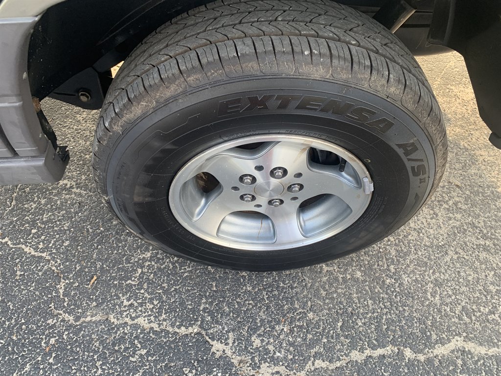 1996 Jeep Cherokee - $3,995