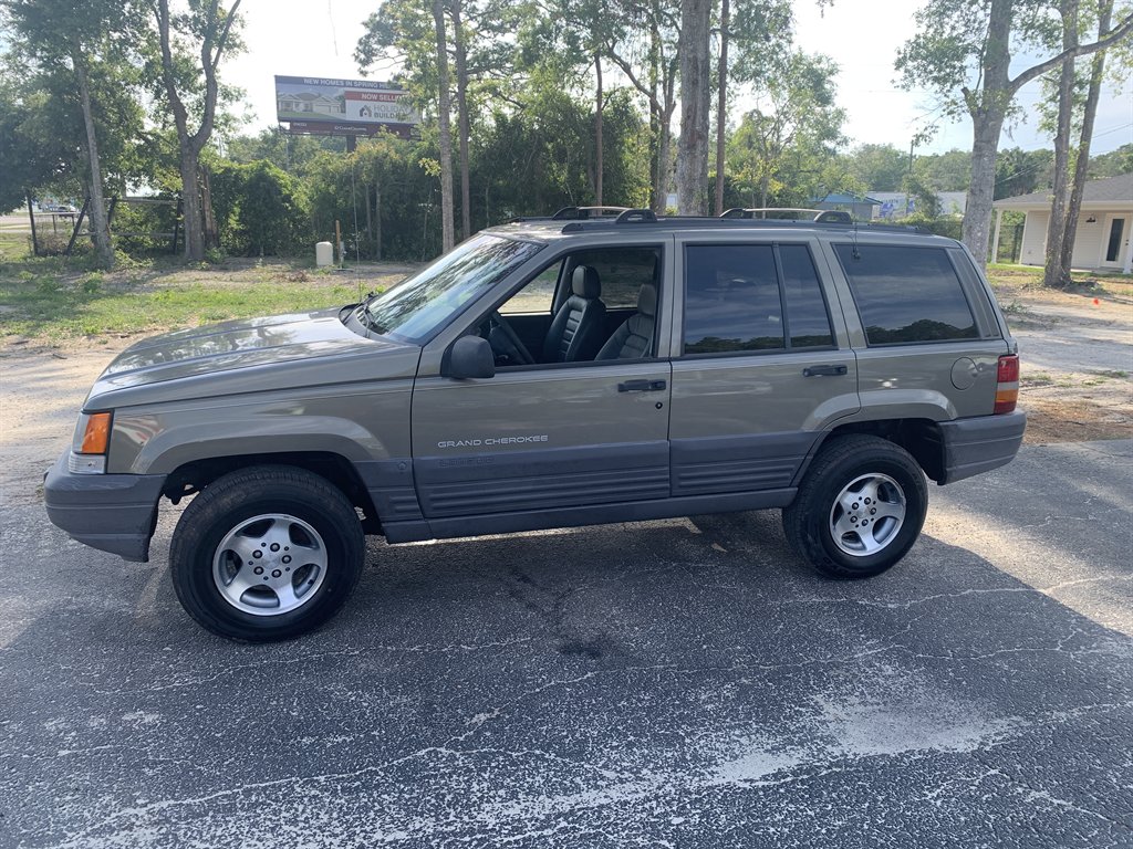 1996 Jeep Cherokee - $3,995