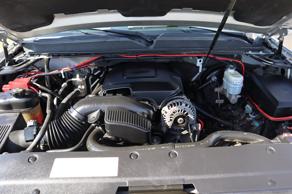 2011 GMC Yukon XL Denali photo