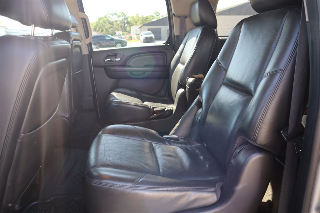 2011 GMC Yukon XL Denali photo