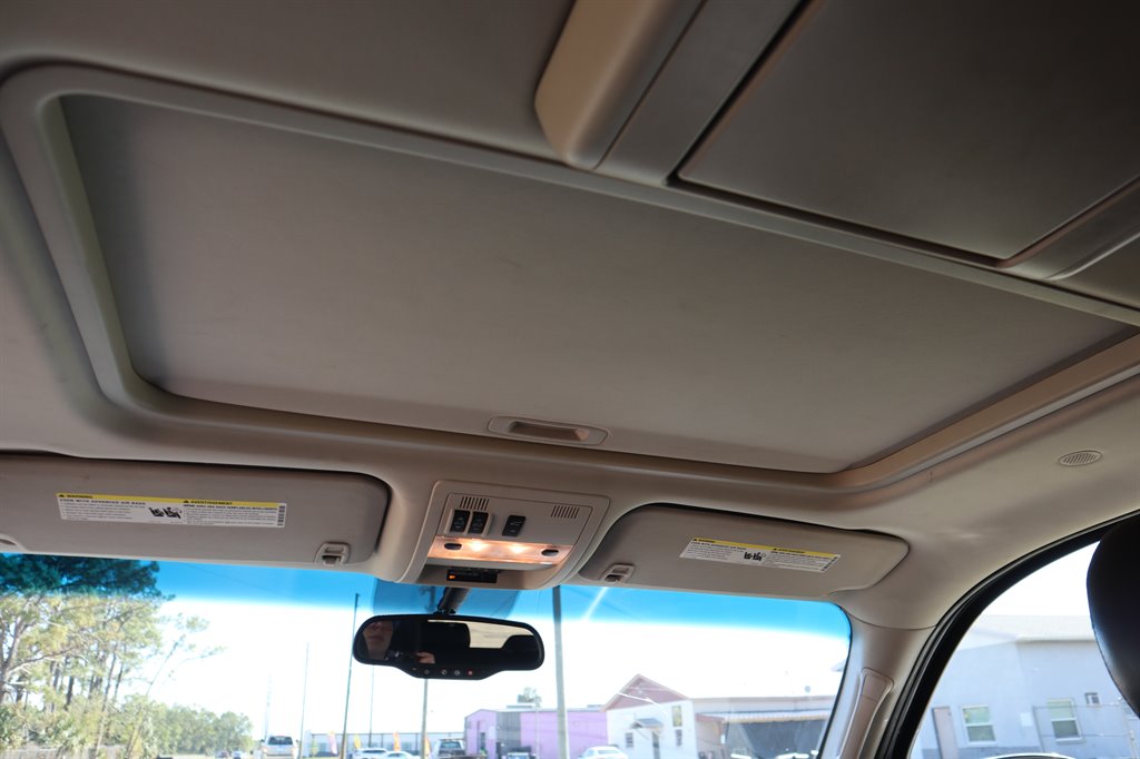 2011 GMC Yukon XL Denali photo