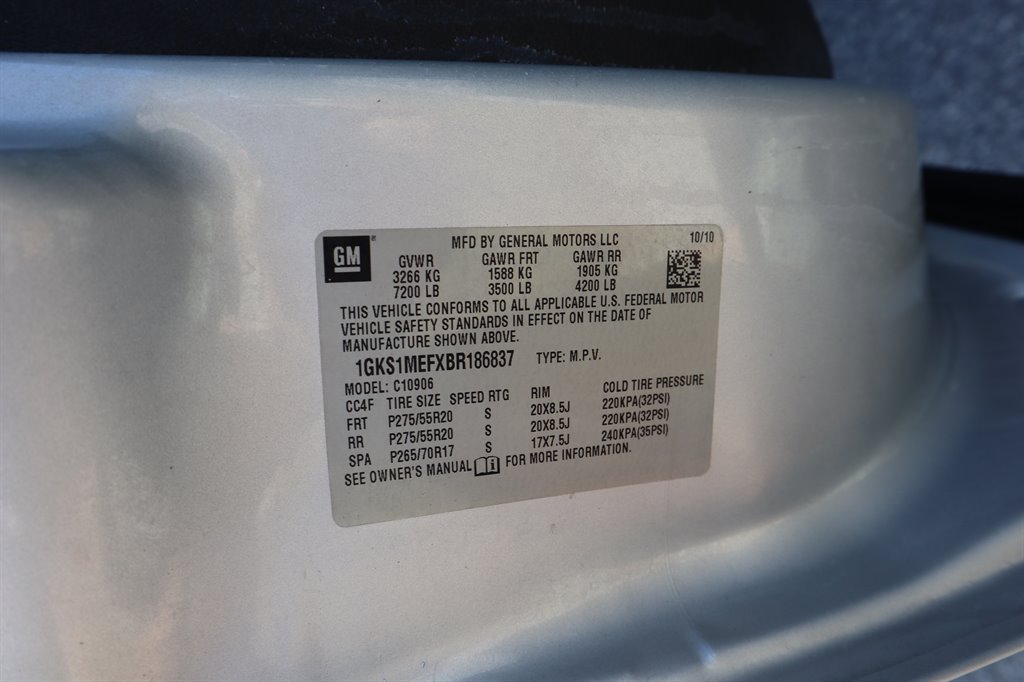 2011 GMC Yukon XL Denali photo