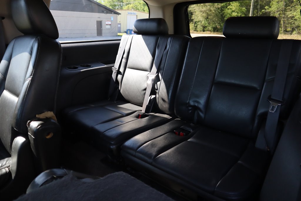 2011 GMC Yukon XL Denali photo