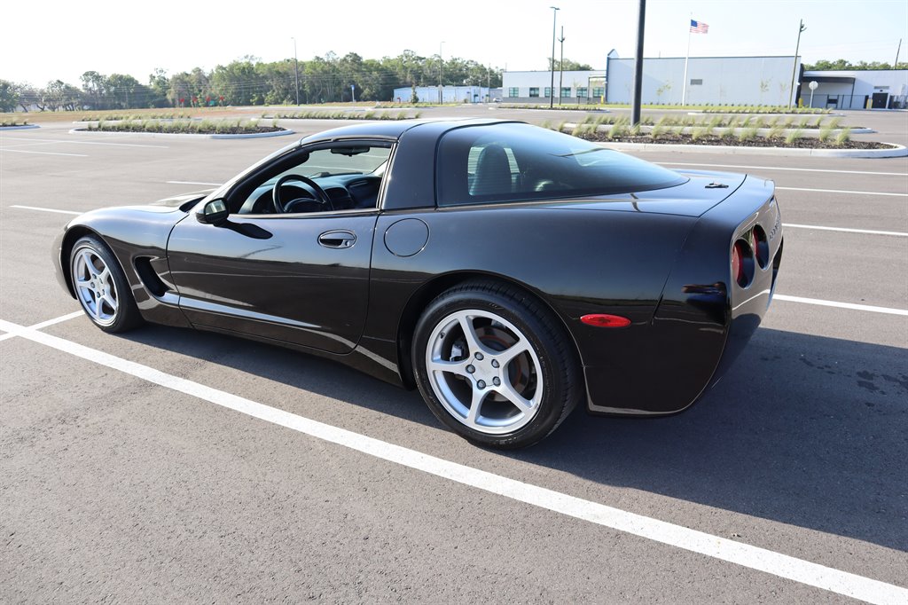 2000 Chevrolet Corvette photo