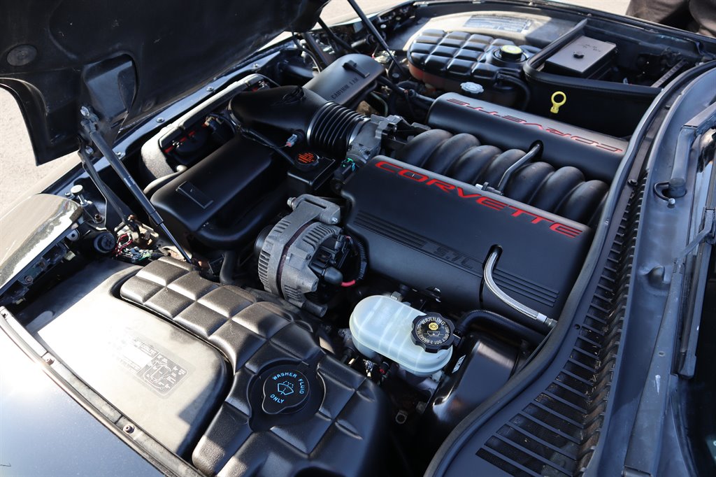 2000 Chevrolet Corvette photo