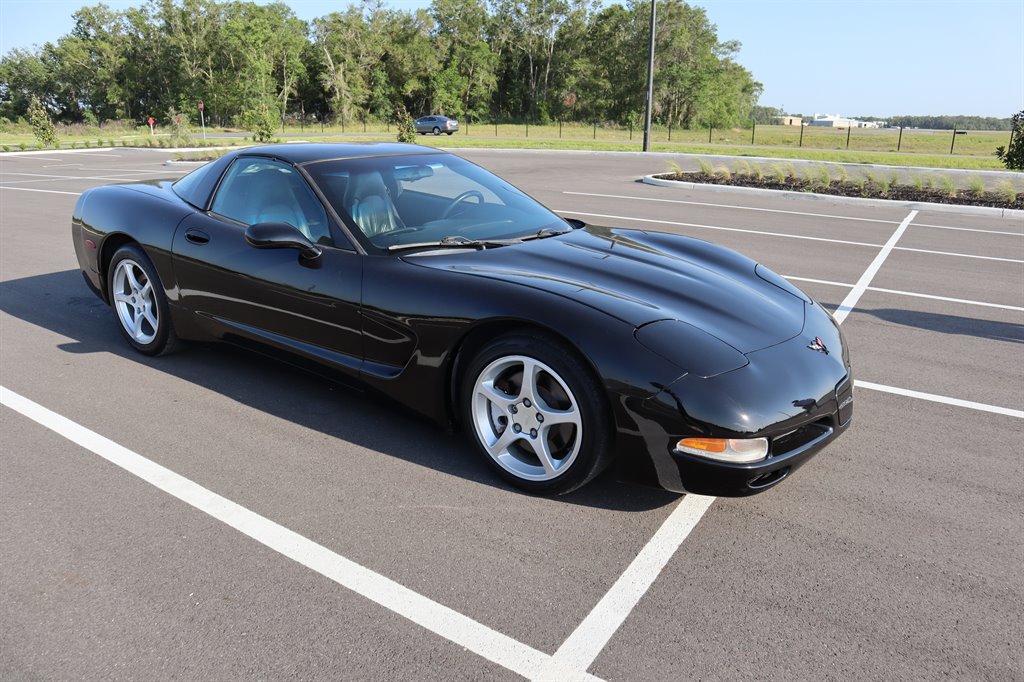2000 Chevrolet Corvette photo