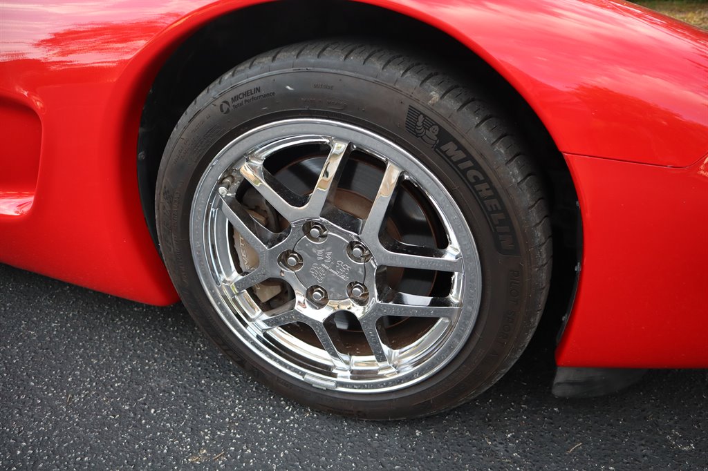 2000 Chevrolet Corvette photo