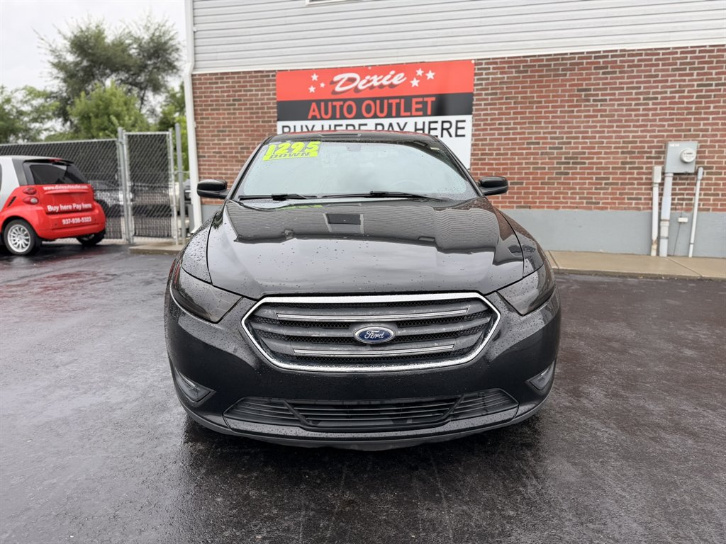 2014 Ford Taurus
