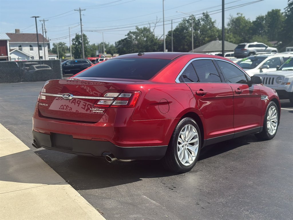 2013 Ford Taurus